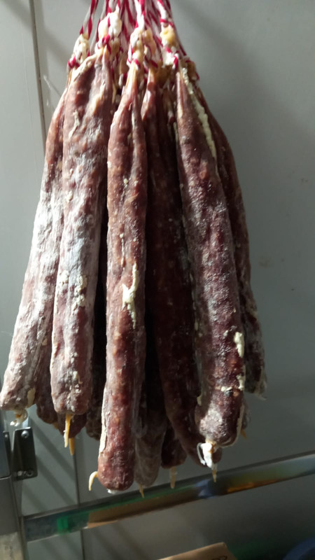 SALCHICHÓN EXTRA